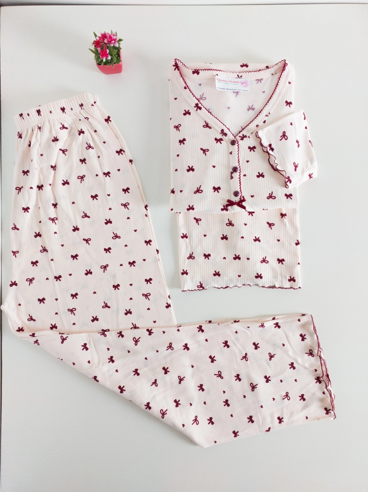 1. KALİTE FULL LİKRALI KAŞKORSE Büyük BEDEN Uzun Kollu Çiçek Desen Kadın Pijama  2975