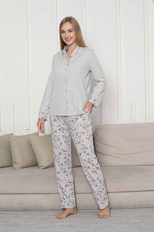 Çiçek Desen Yumuşak Boydan Düğmeli Uzun Kollu Kadın Pijama Takımı - 2873