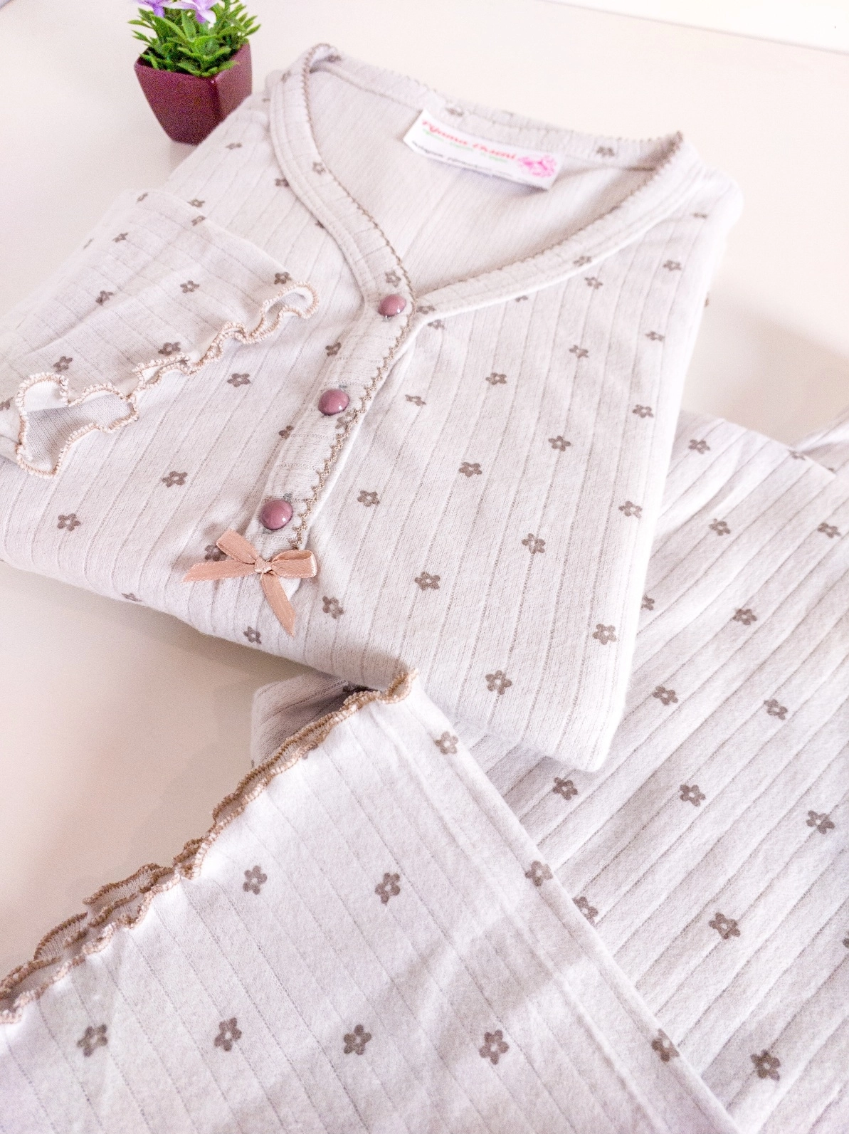 Kışlık Yumuşak Raporlu İnterlok Çiçek Desenli Büyük Beden Kadın Pijama Takımı - 2953