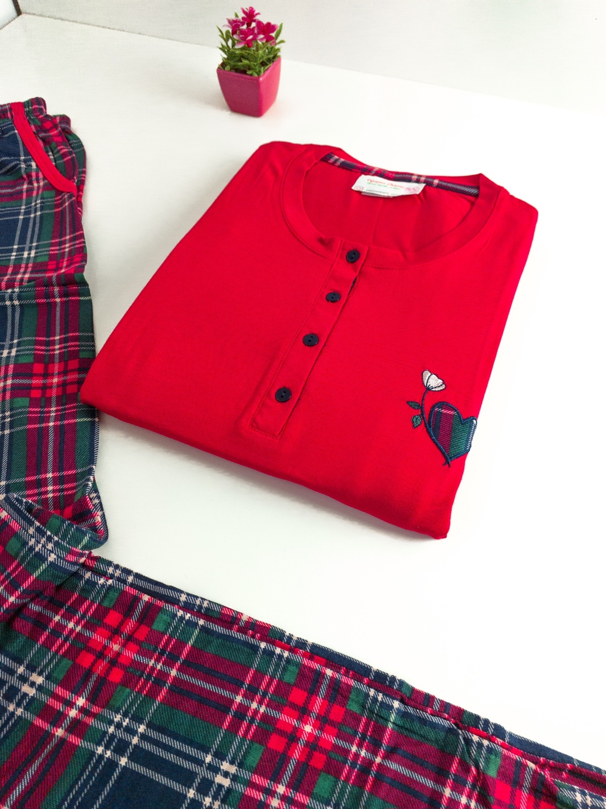 LİKRALI EKSTRA YUMUŞAK Ekose Desen Bayan Pijama Takımı - 2835