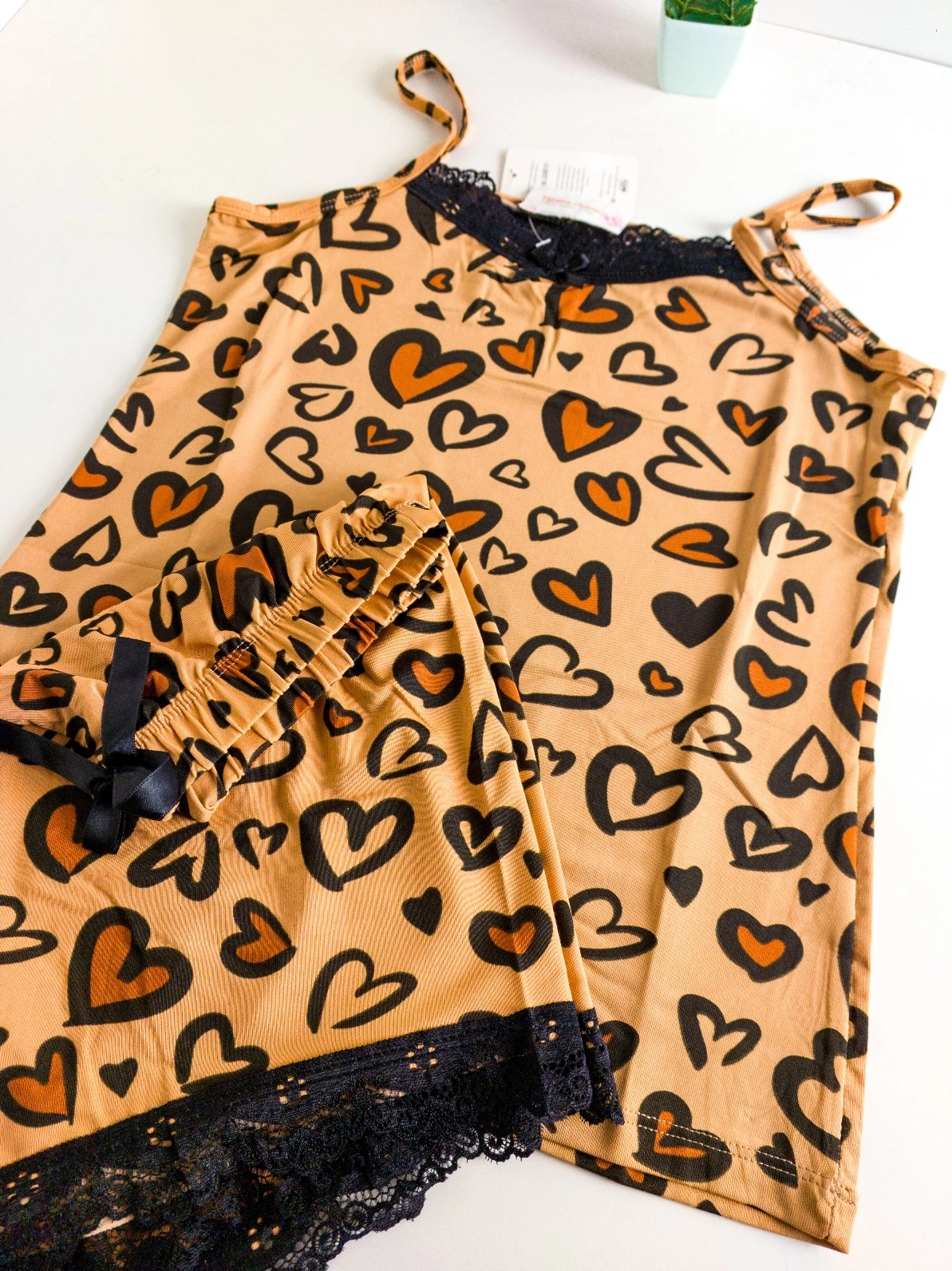 Yumuşacık Likralı Şortlu Kadın Pijama Takımı - 70558