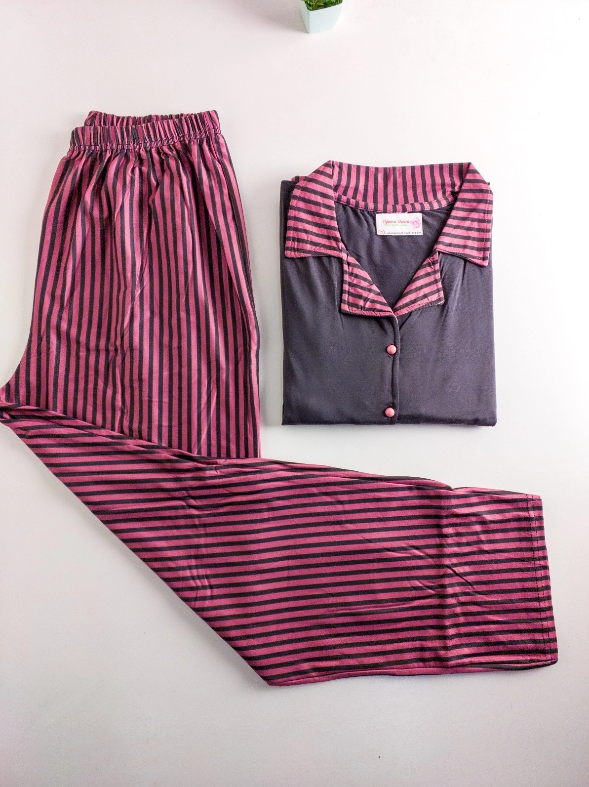 Yumuşak Full Likralı KISA Kol Büyük Beden  Bayan Pijama Takımı 11277
