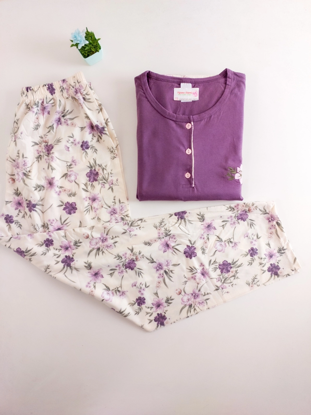 %100 PAMUK Büyük Beden Düğmeli KISA Kollu Çiçek Desen Yazlık Kadın Pijama  5310