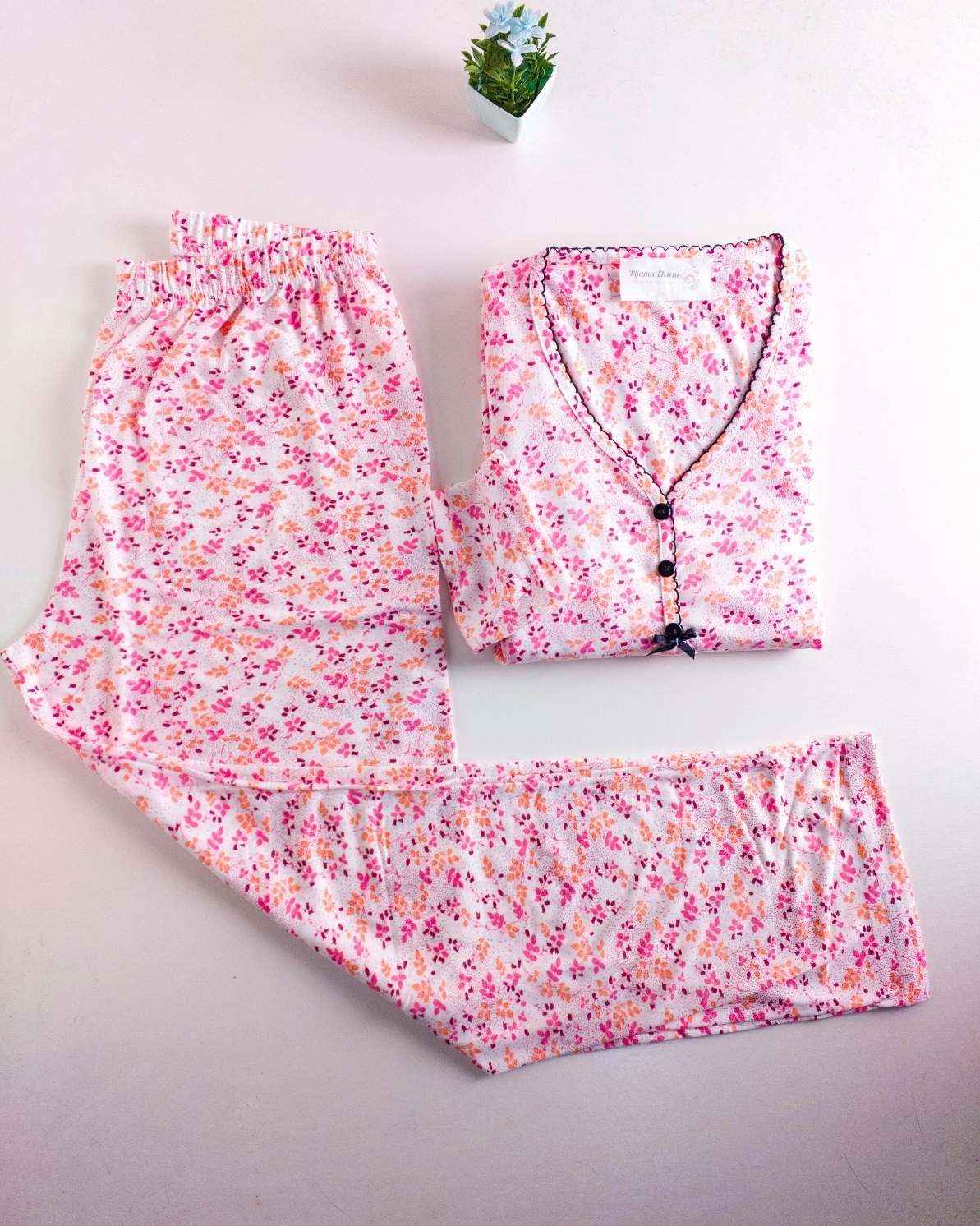 YUMUŞAK DOKU Hafif Esnek Pamuk Viskon Uzun Kollu Bayan Pijama Takımı - 7350