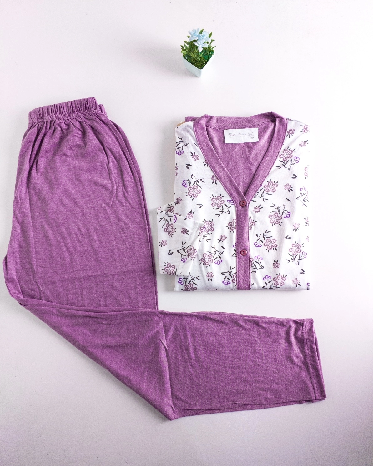 LİKRALI YUMUŞAK DOKU Boydan Düğmeli UZUN Kollu Çiçek Desen Kadın Pijama Takımı -260
