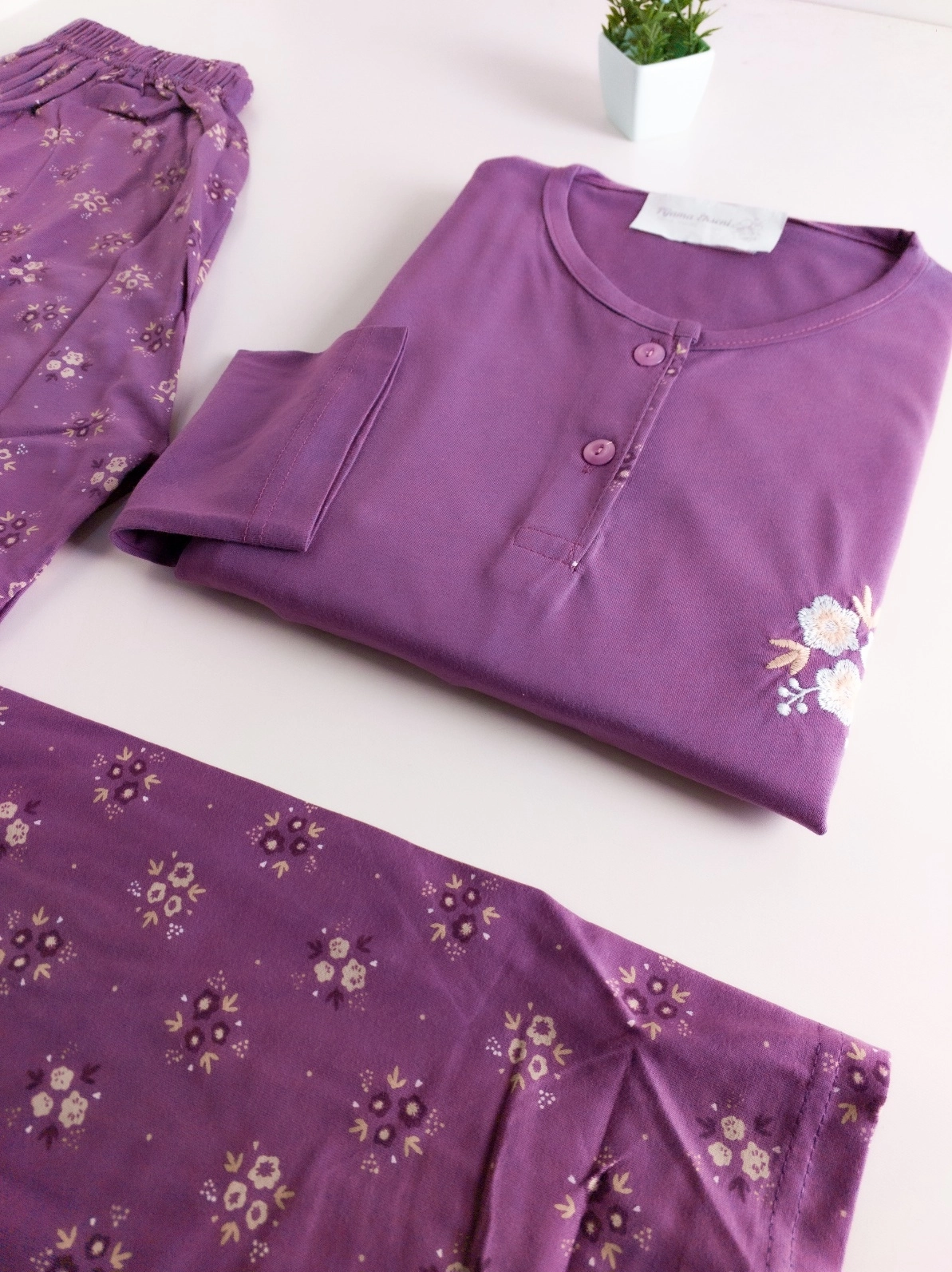 %100 Pamuk A Kalite Uzun Kollu Bayan Pijama Takımı - 100814