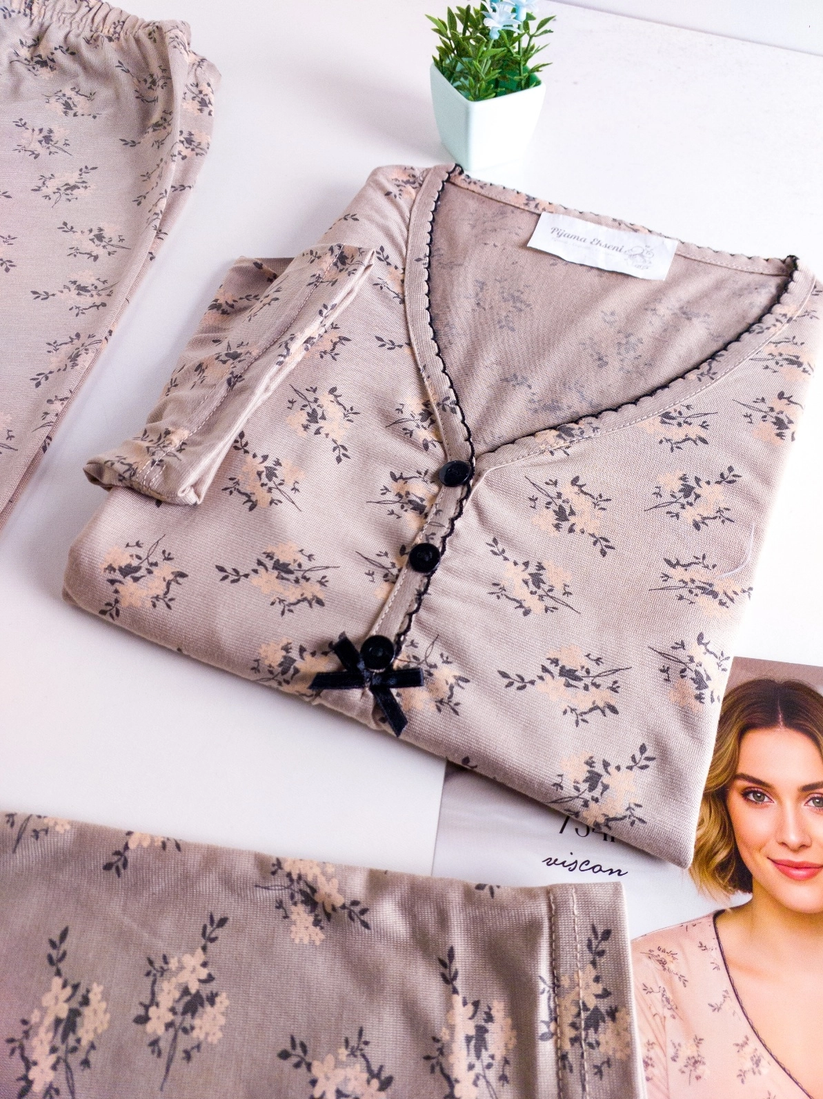 YUMUŞAK DOKU Esnek KISA Kollu Bayan Pijama Takımı - 7341