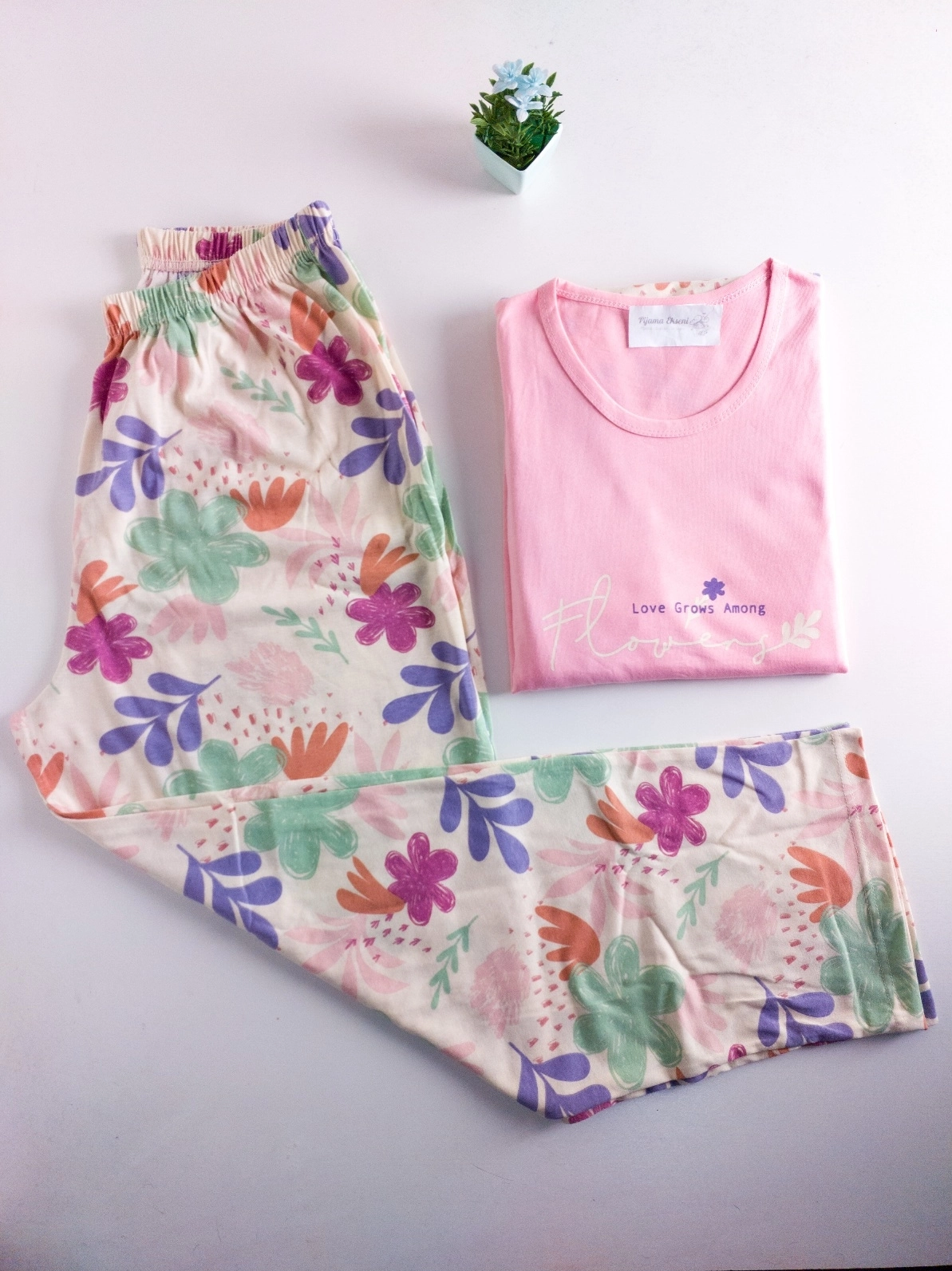 %100 PAMUK Büyük Beden KISA Kollu Çiçek Desen Kadın Pijama  4511