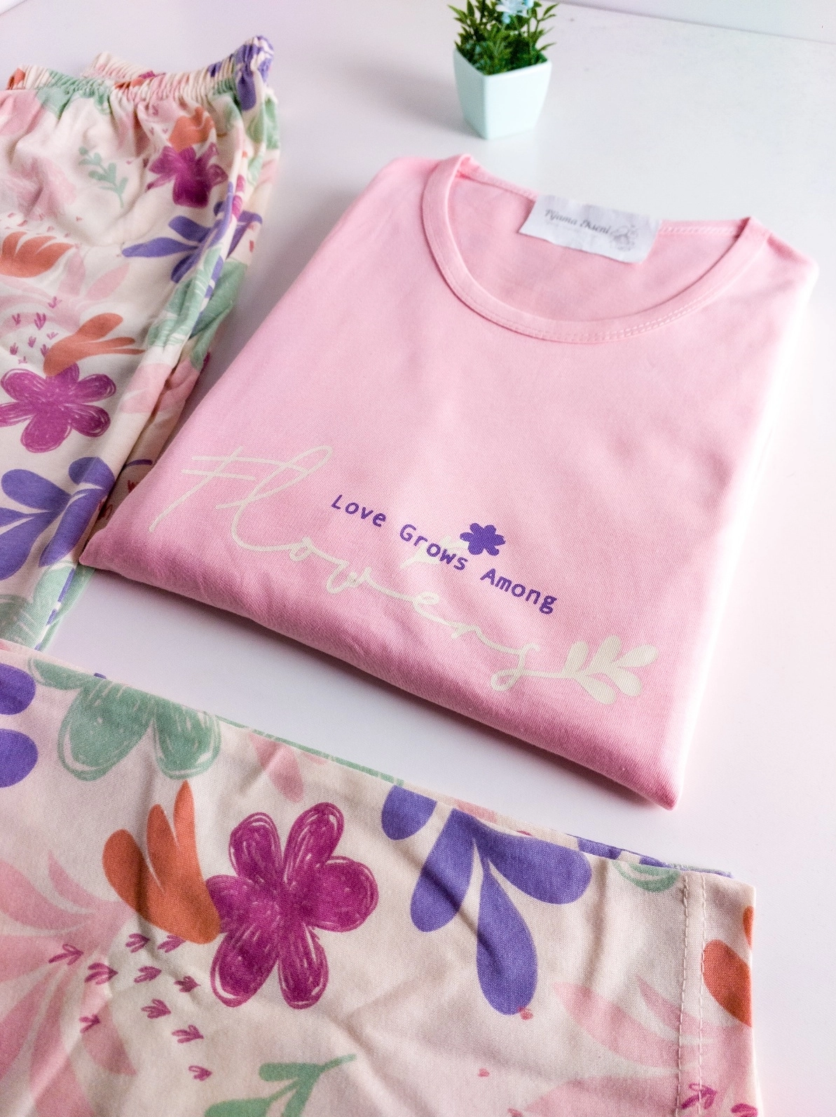 %100 PAMUK Büyük Beden KISA Kollu Çiçek Desen Kadın Pijama  4511