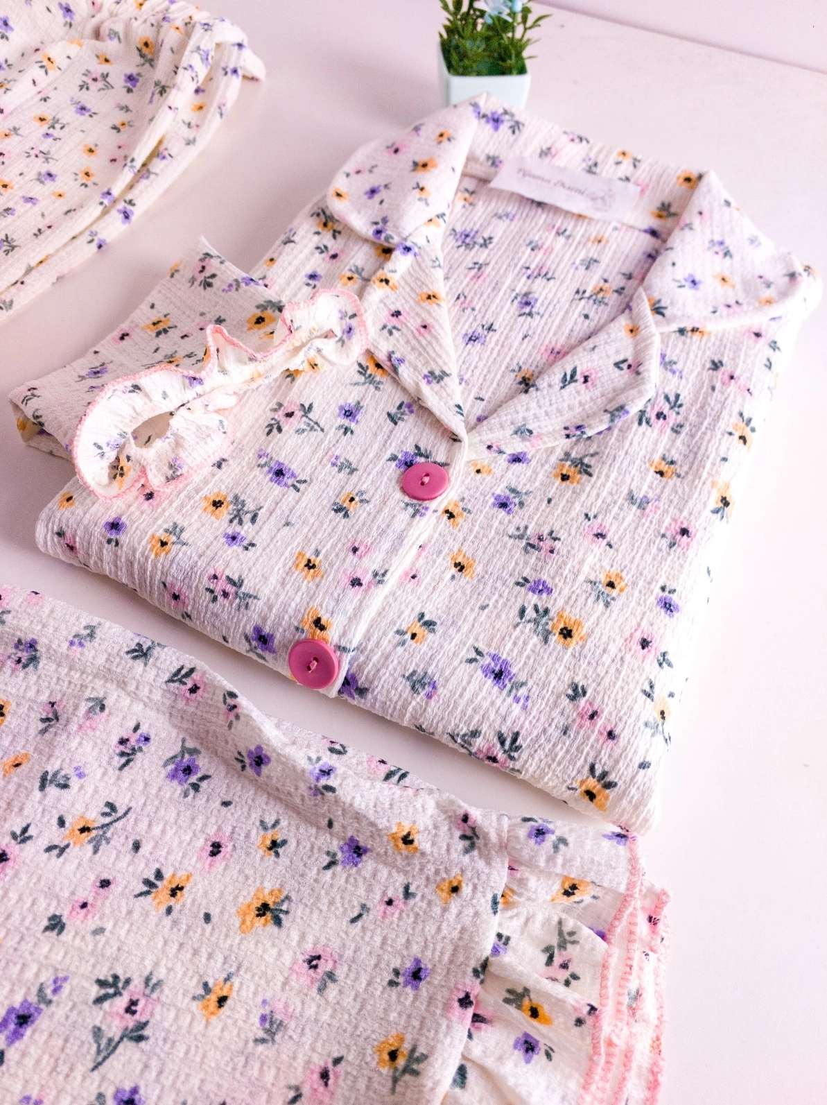 Boydan Düğmeli Bürümcük Kumaş Uzun Kollu Bayan Pijama Takımı - 15943