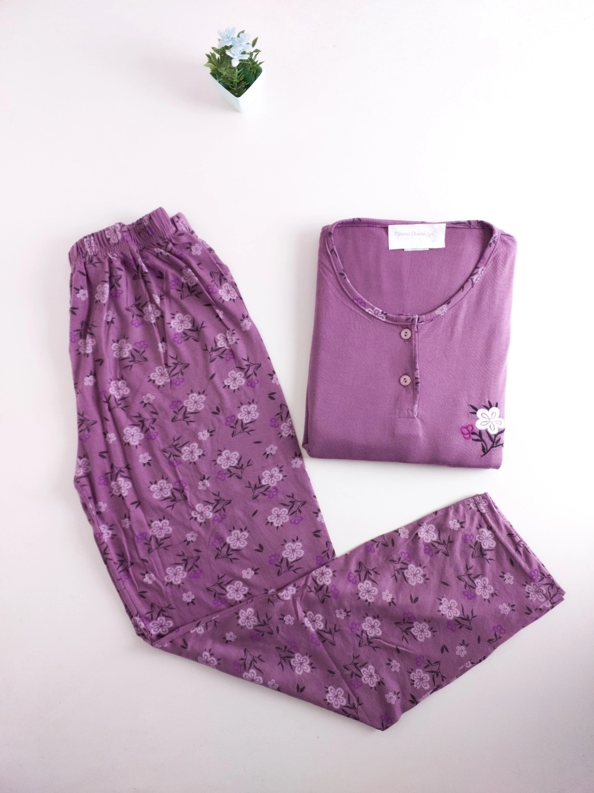 Yumuşak LİKRALI KISA Kollu ÇİÇEK Desen Bayan Pijama Takımı - 55371