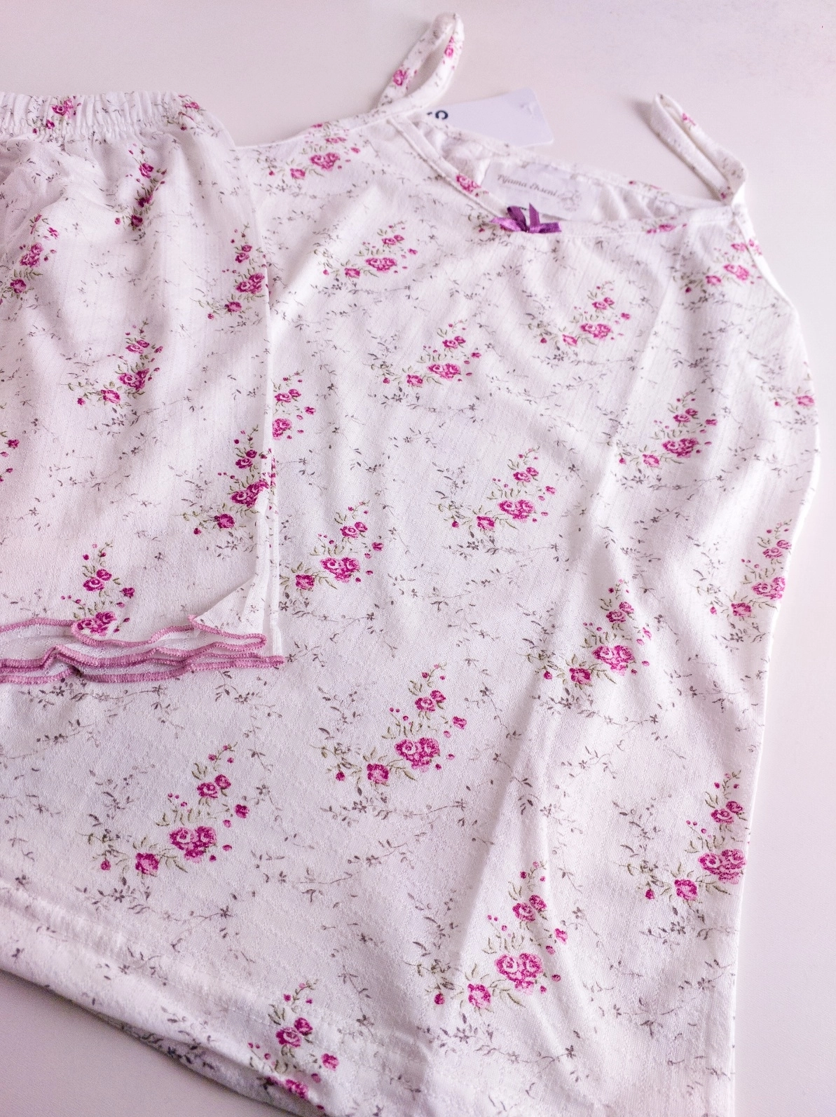 Süper Yumuşak Şortlu İp Askılı Kadın Pijama Takımı - 6050