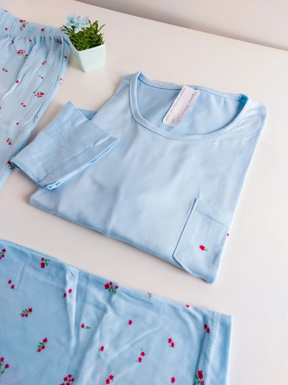 Yumuşak Likralı Melisa Kumaş  Uzun Kol Kadın Pijama Takımı 7523 mavi