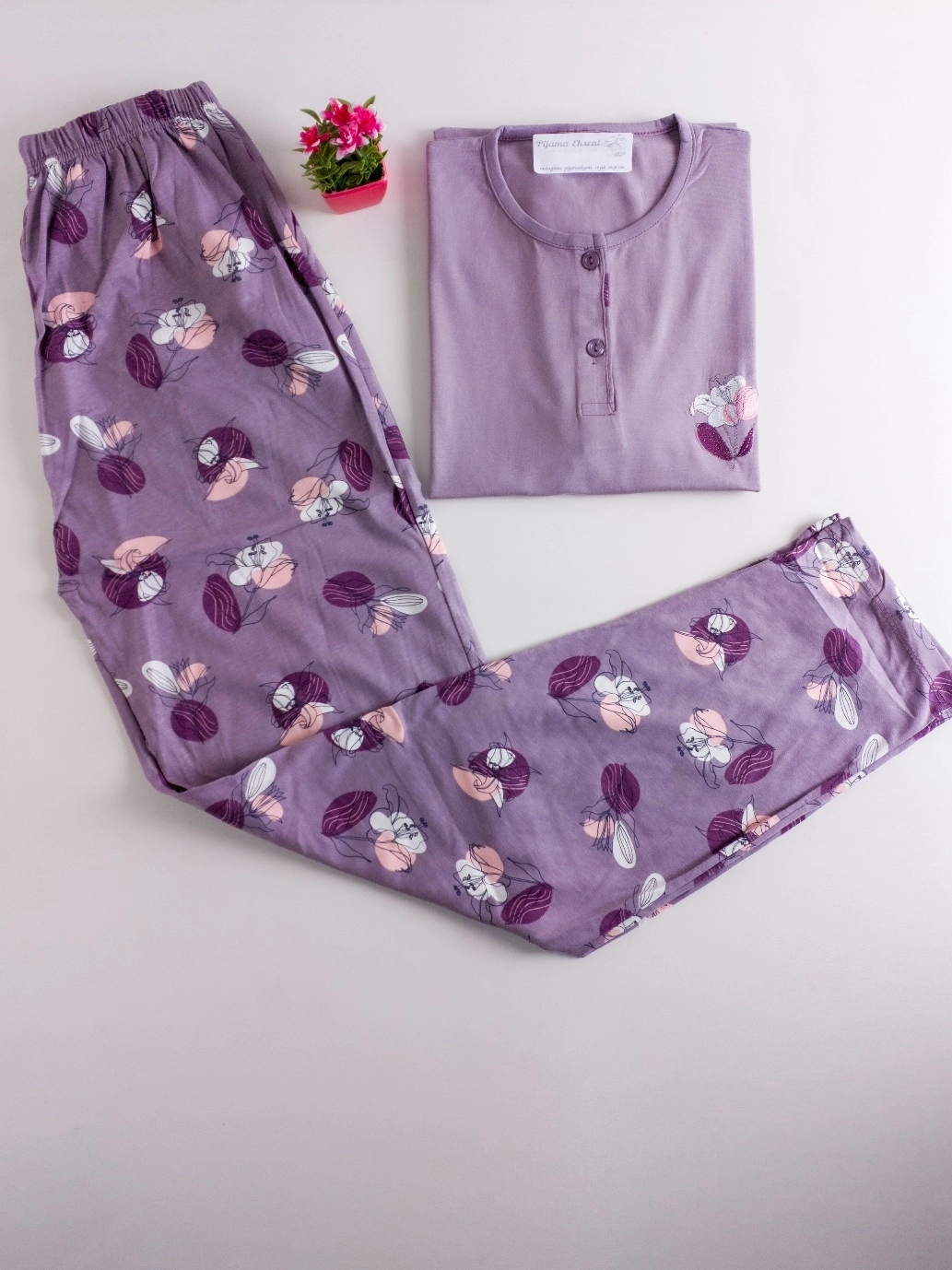 %100 Pamuk Likralı Kısa Kollu Bayan Pijama Takımı - 15569