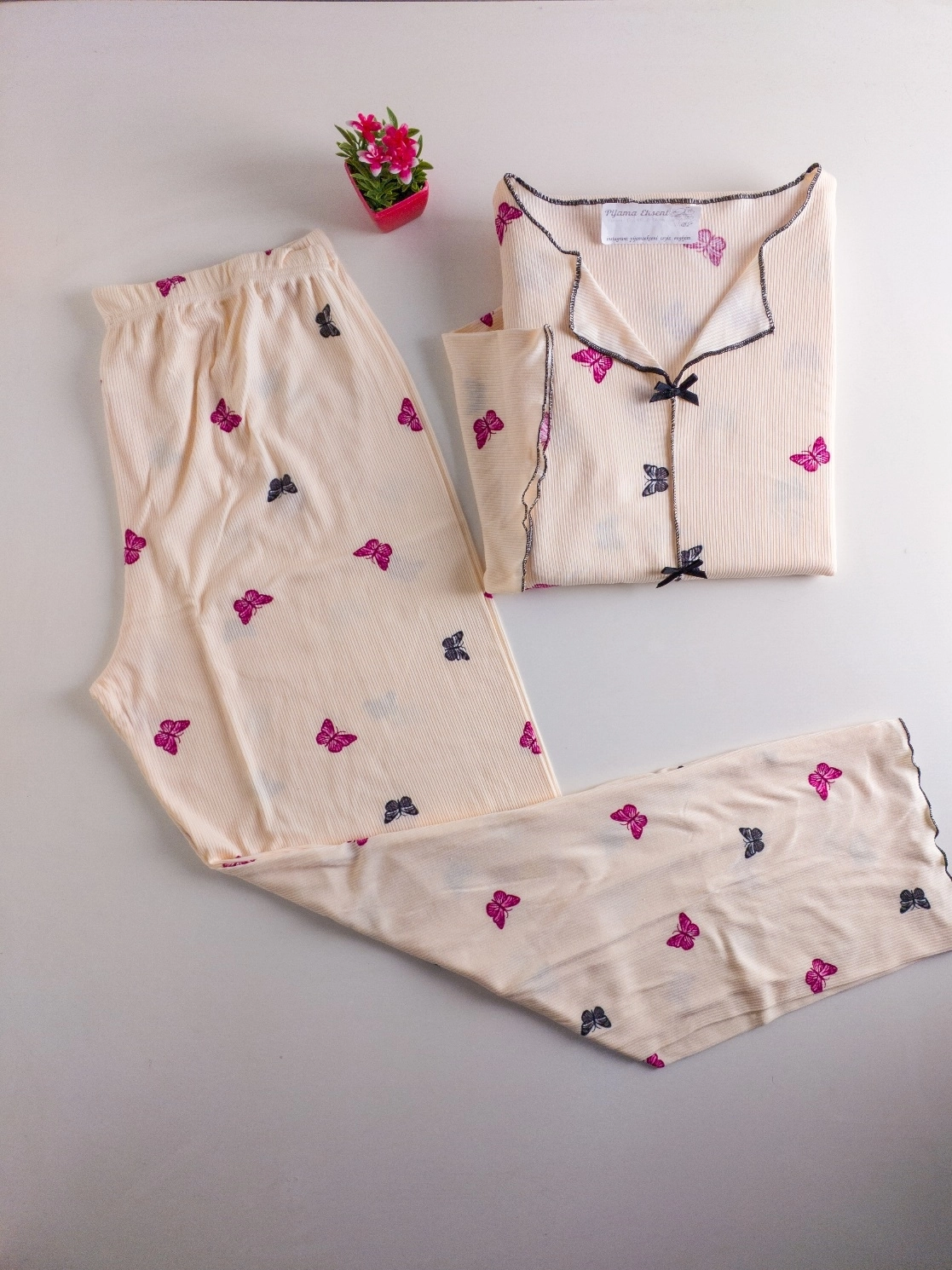 Büyük Beden FULL LİKRALI Ekstra Yumuşak Kısa Kollu Kadın Pijama  -2097