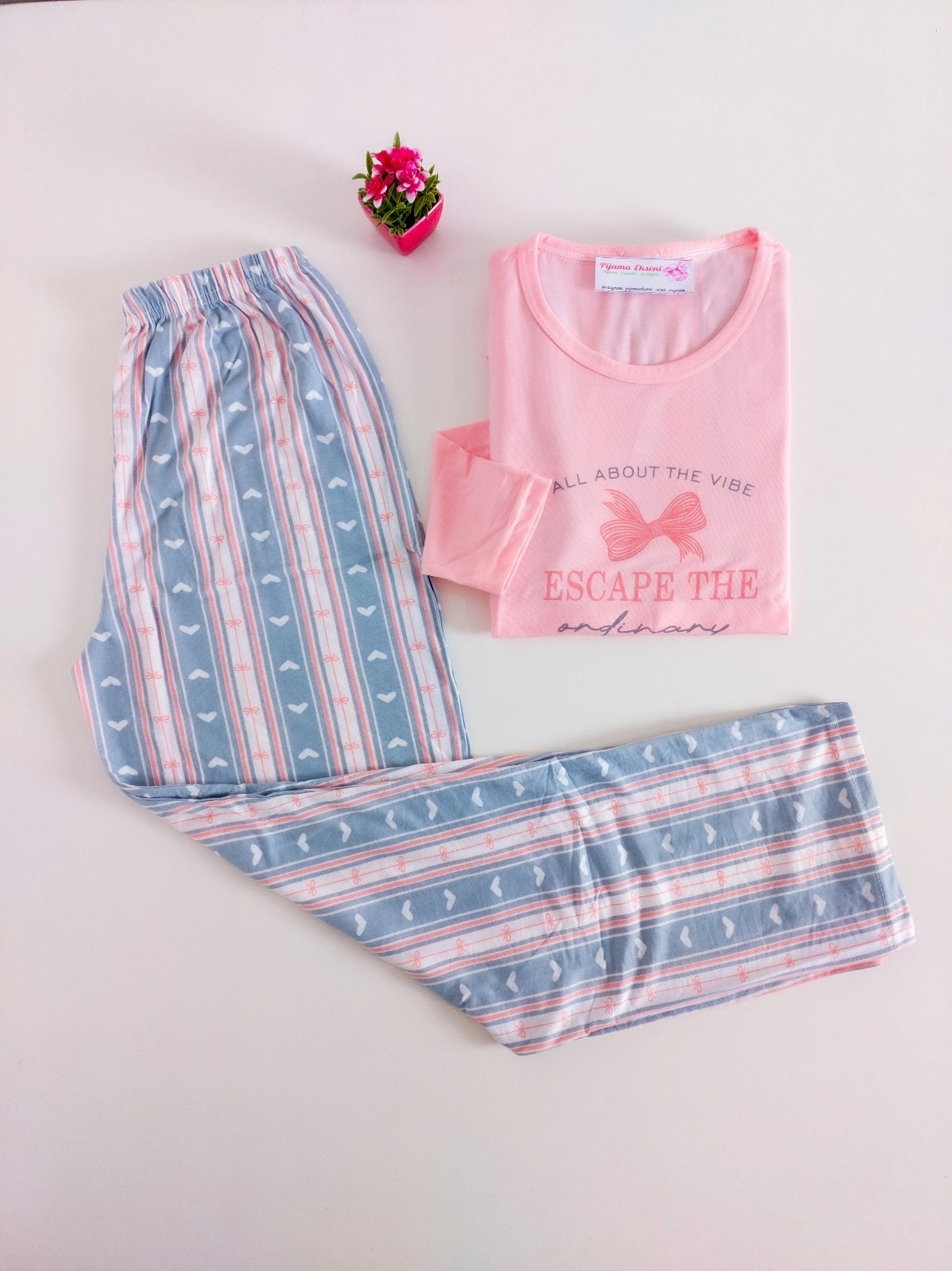 %100 Pamuk A Kalite Yumuşak Modal Pamuk Kumaş Bayan Pijama Takımı - 30283