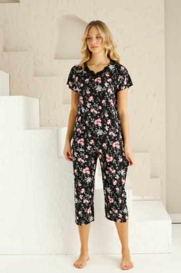 Çiçek Desen Kapri Bayan Pijama Takımı