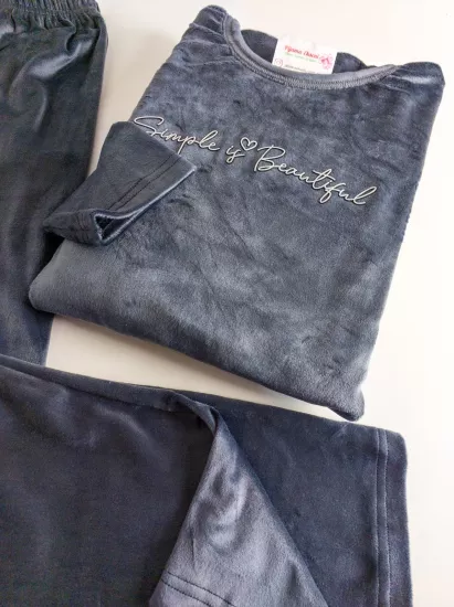 İPEKSİ KADİFE FULL LİKRALI Kışlık Bayan Pijama Takımı