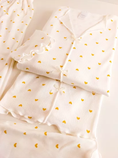 Esnek Kalp Desen Bayan Pijama Takımı 