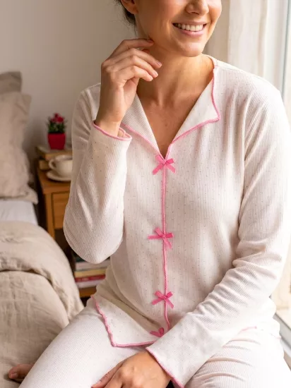 Esnek Puantiye Desen Bayan Pijama Takımı 